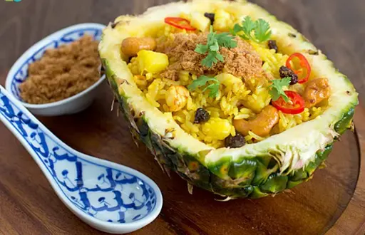 [00000060] Cơm chiên dứa Thái